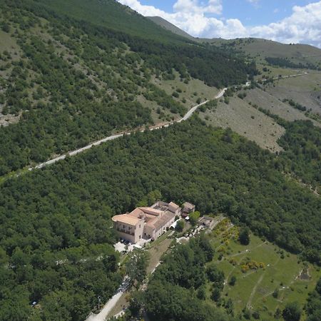 Convento Di San Colombo Hotel Santo Stefano Di Sessanio Exterior foto